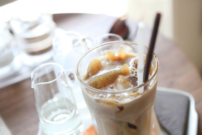 Everything You Need To Know About Polyphenols In Coffee Gundry MD